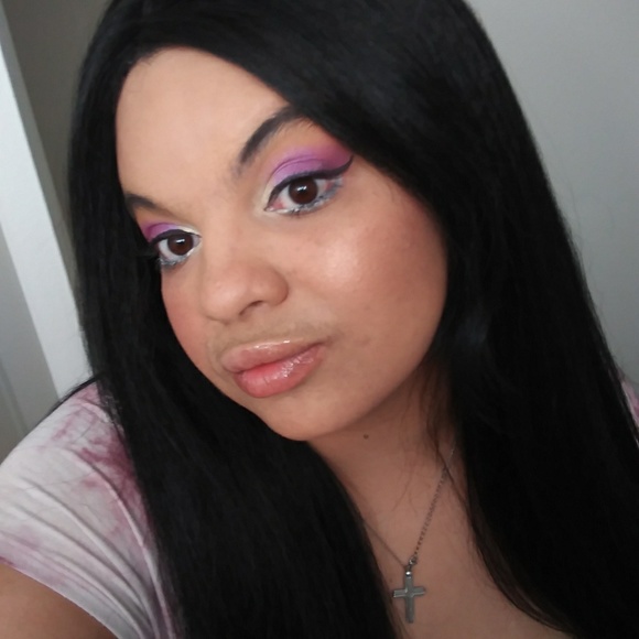 Meet your Posher, Starla - Picture 3 of 7